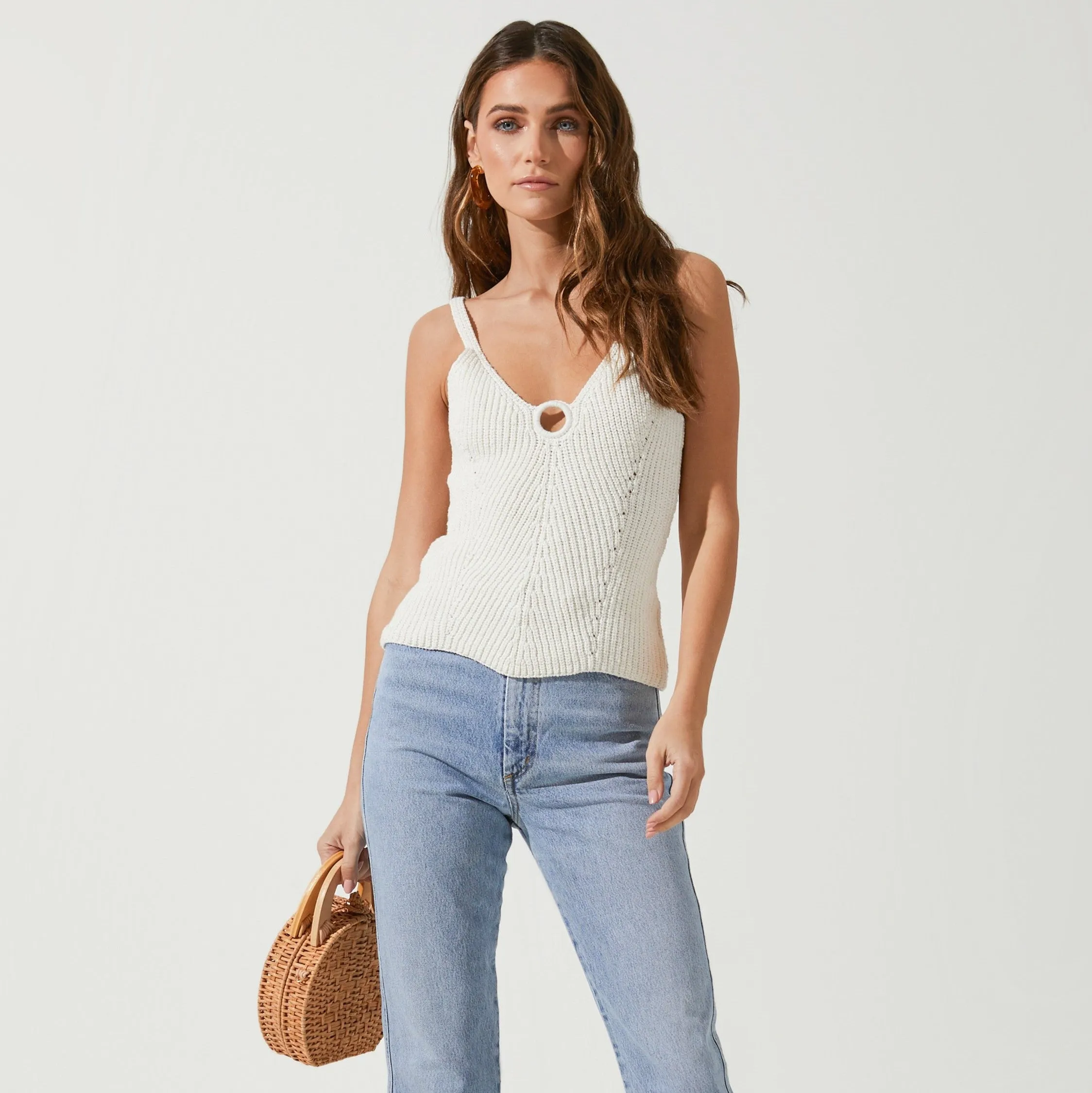 Bevelyn Sweater Tank - Natural.