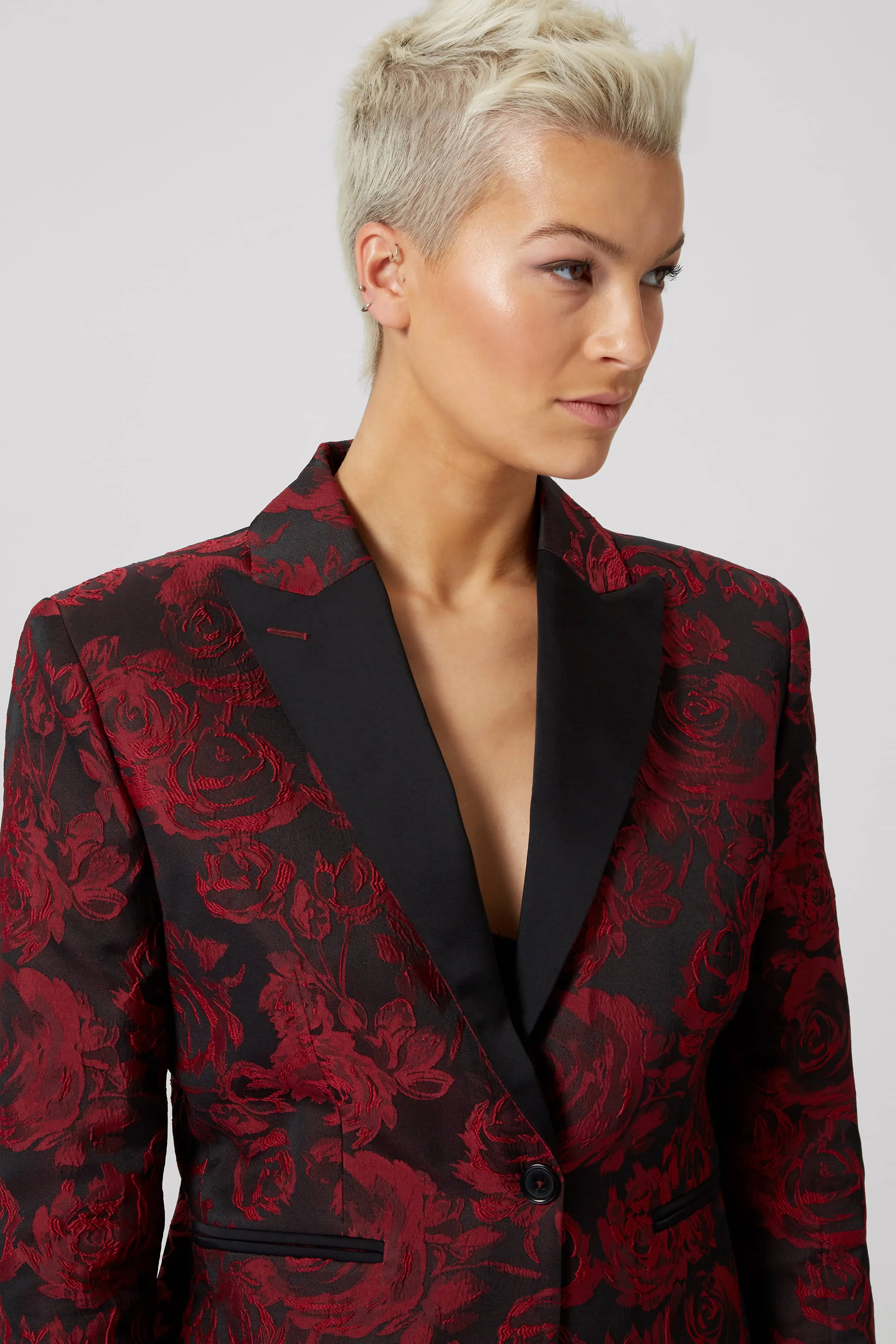 Ersilia Skinny Fit Red Floral Jacket