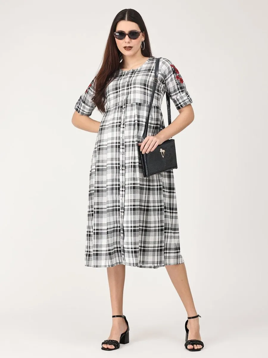 Monochrome Checkered Maternity and Nursing Dress with Embroidery