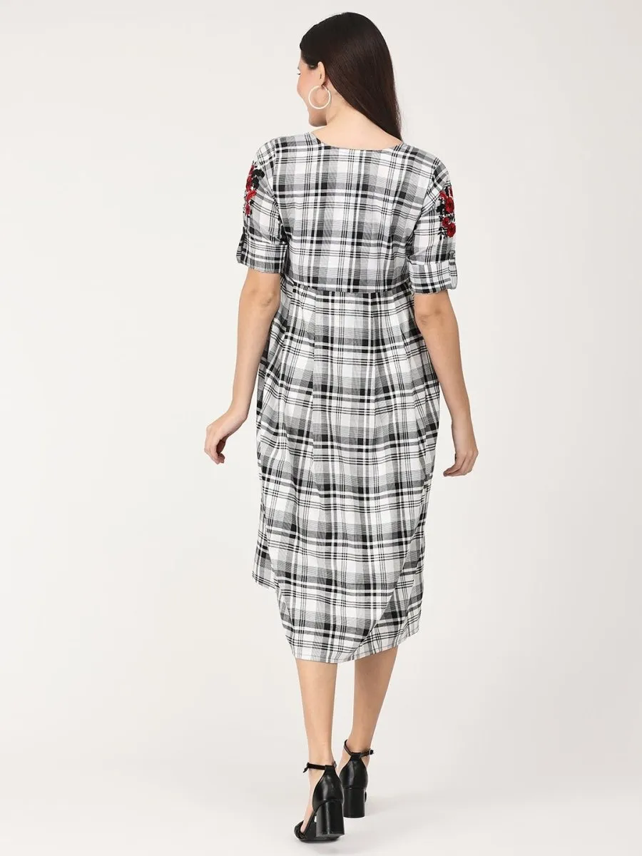 Monochrome Checkered Maternity and Nursing Dress with Embroidery