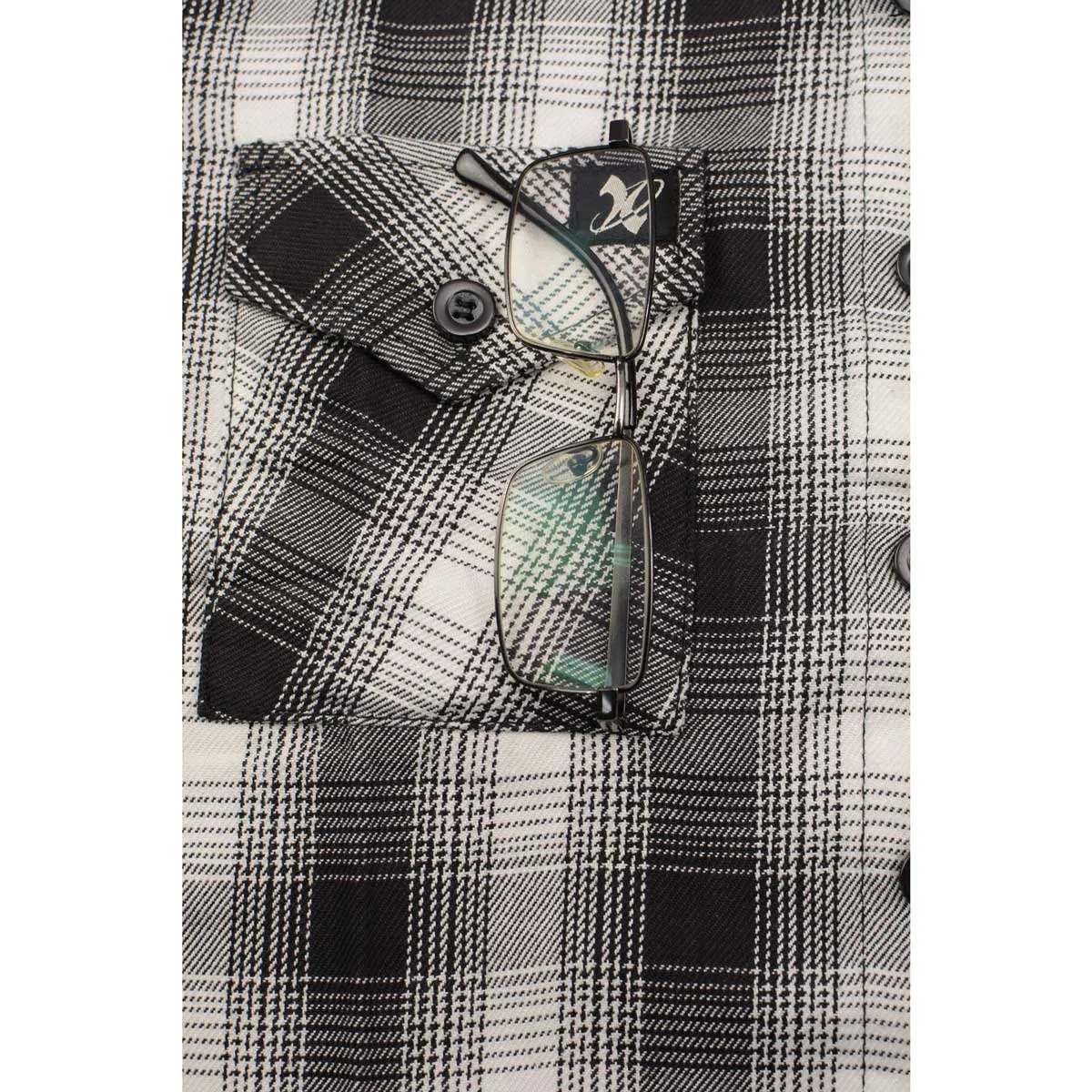 NexGen MNG21600 Women's Casual Black and White Long Sleeve Cotton Flannel Shirt