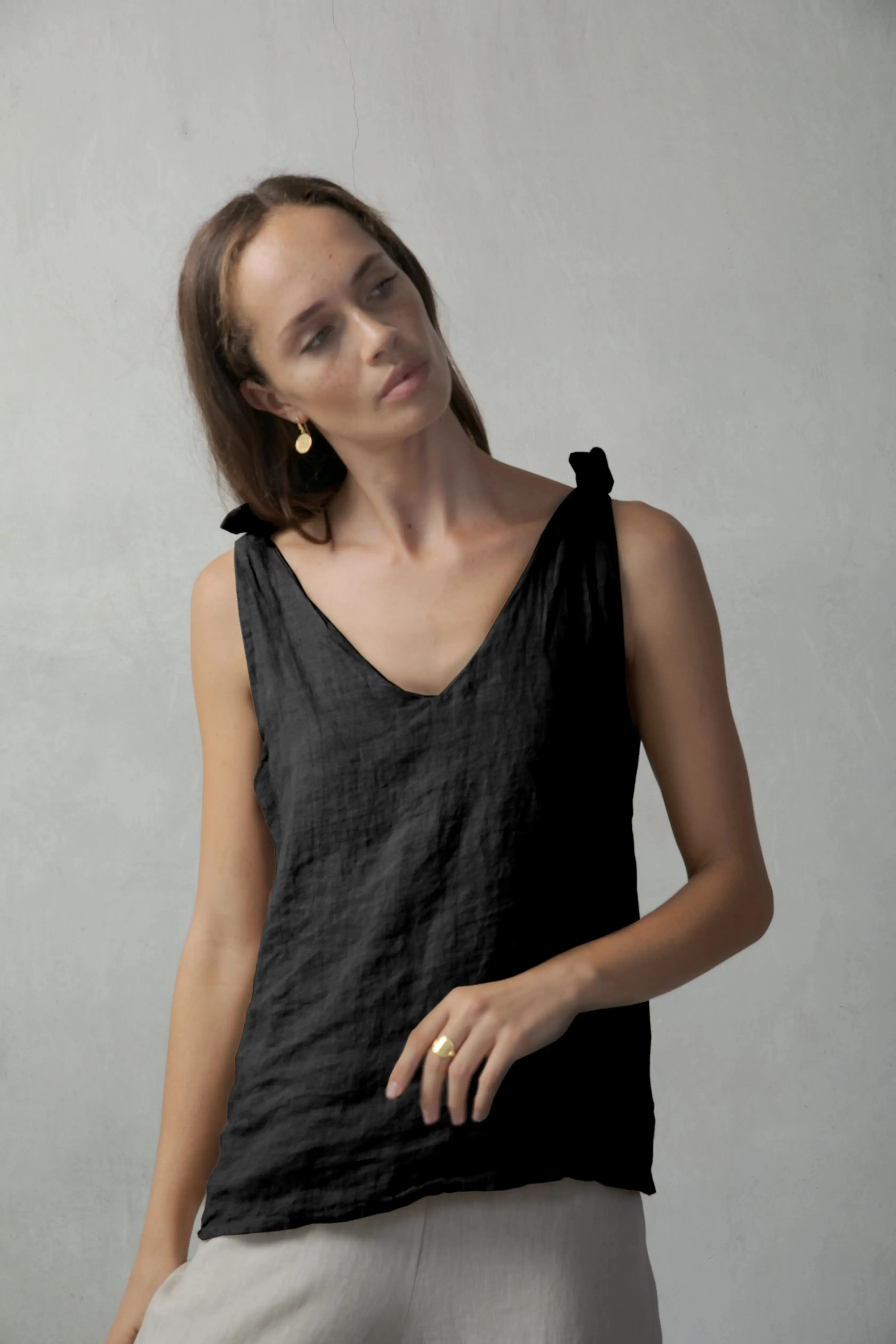 Tie Knot Linen Cami Top Black